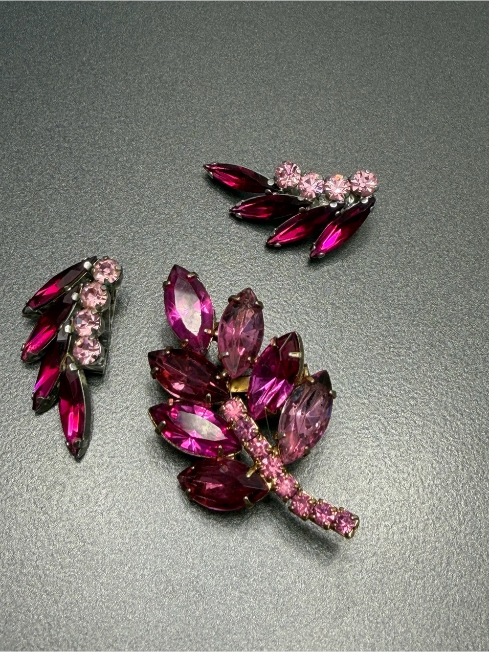 Vintage Pink Crystal Leaf Brooch and Earrings Married set
